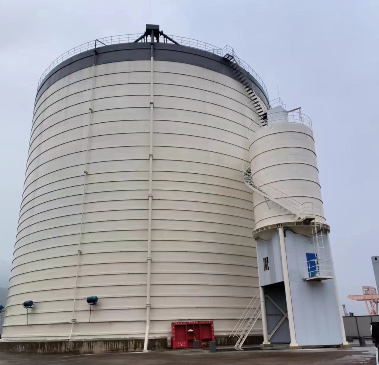 水城10万吨水泥钢板库